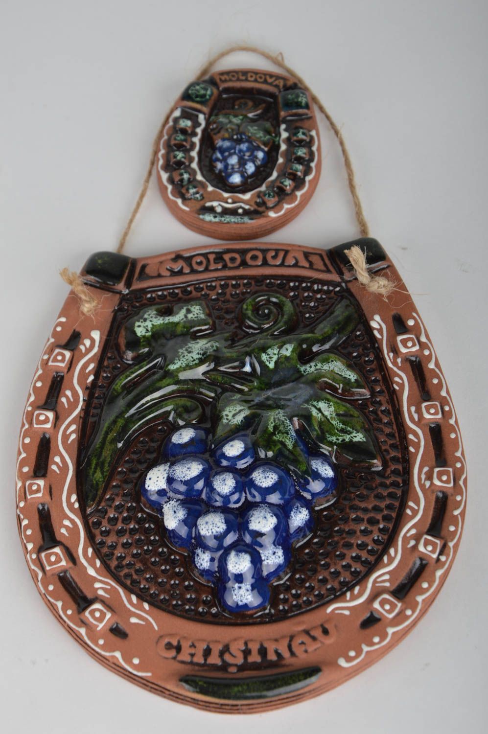 Panel decorativo e imán de nevera artesanales de arcilla 2 artículos originales foto 5