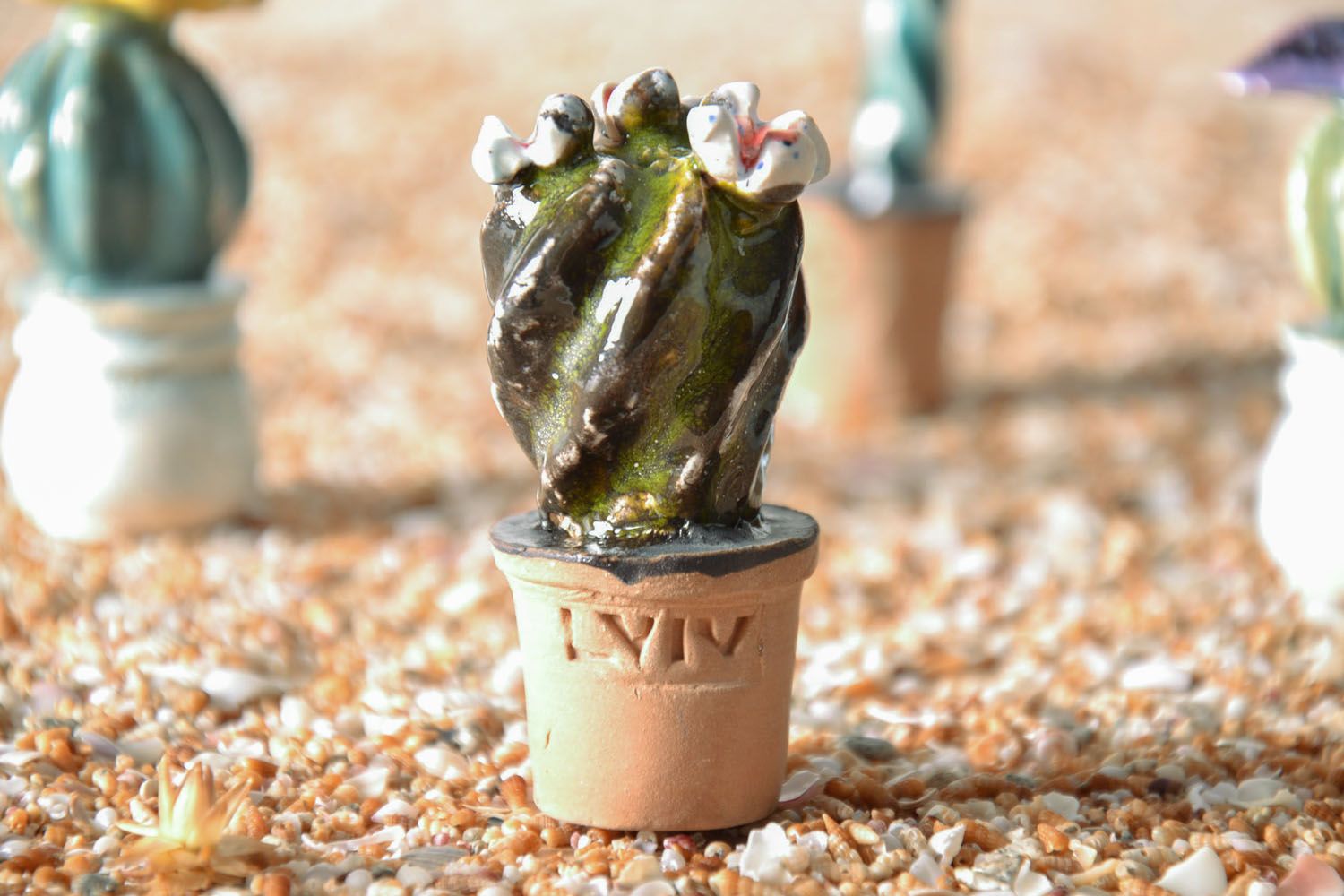 Statuette décorative Cactus en fleurs faite main photo 1