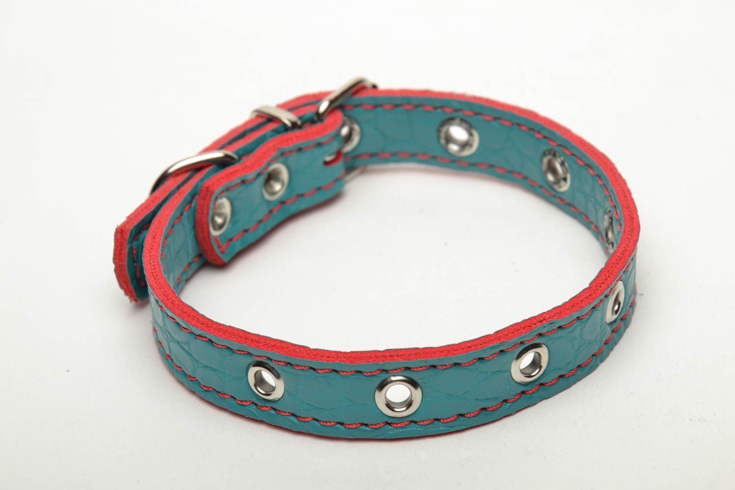 Beautiful artificial leather dog collar photo 3