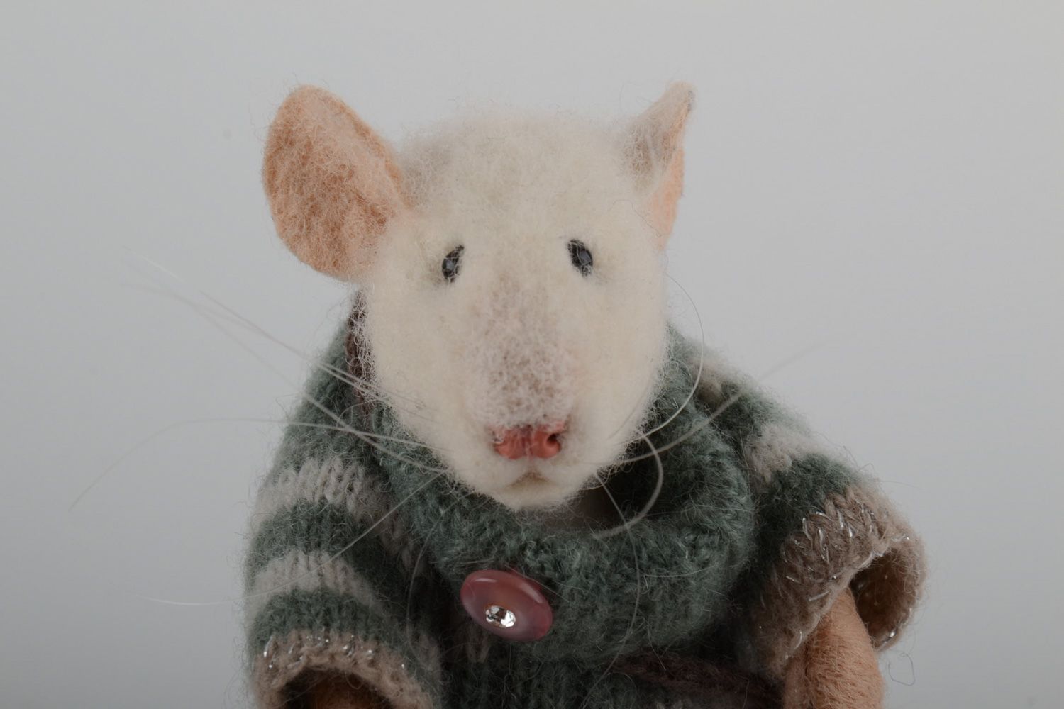 Small handmade interior soft toy felted of natural wool in the shape of mouse photo 4