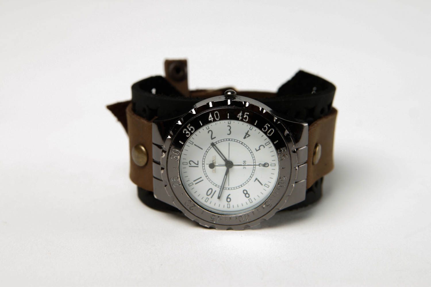 Bracelet cuir fait main Bracelet de montre large mode brun Accessoire en cuir photo 3