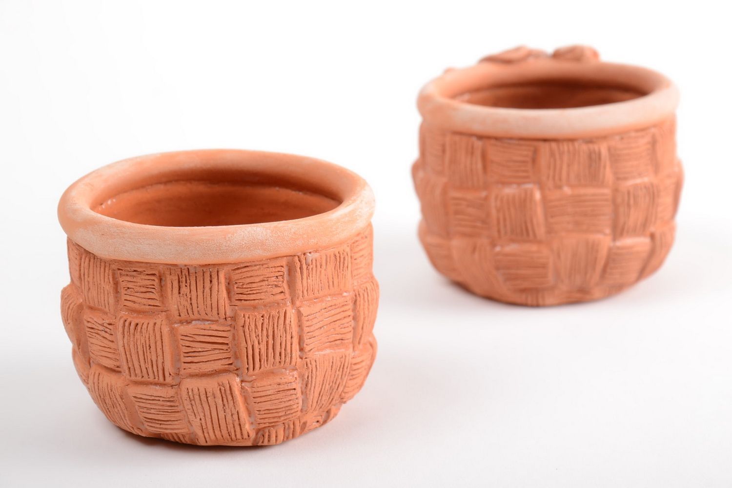 Pots à épices 2 pièces faits main en argile pour sel et poivre décoration photo 5