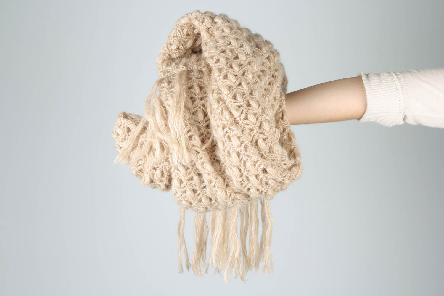 Xale de malha feito à mão lenço quente feminino de tecido de lã feito em croché  foto 4