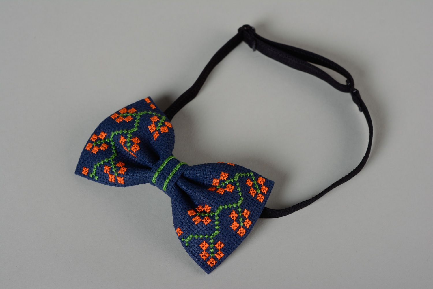 Handmade ethnic blue bow tie with cross stitch embroidery for stylish men  photo 2