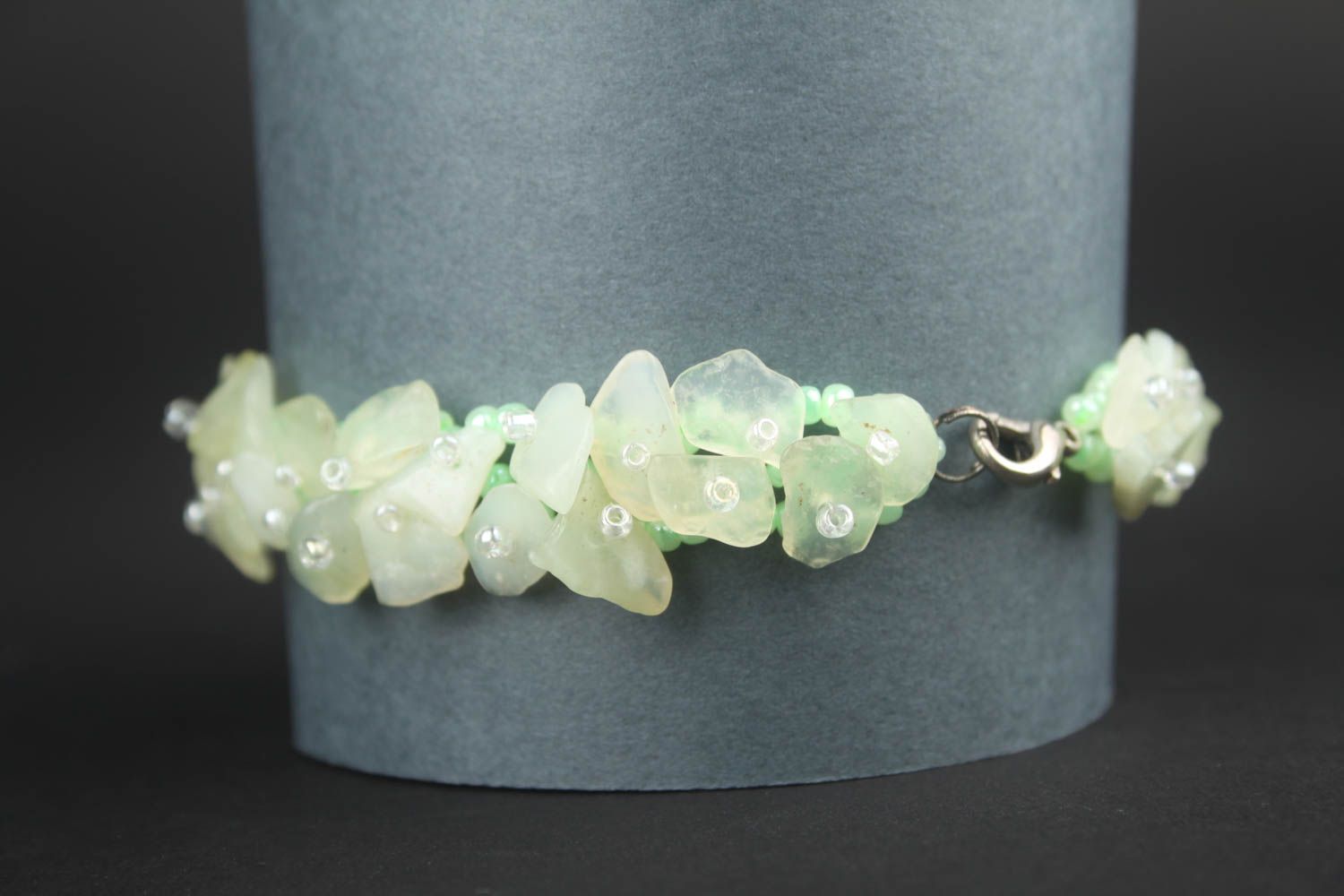 Bracelet pierres fines Bijou fait main vert clair élégant Cadeau pour femme photo 2