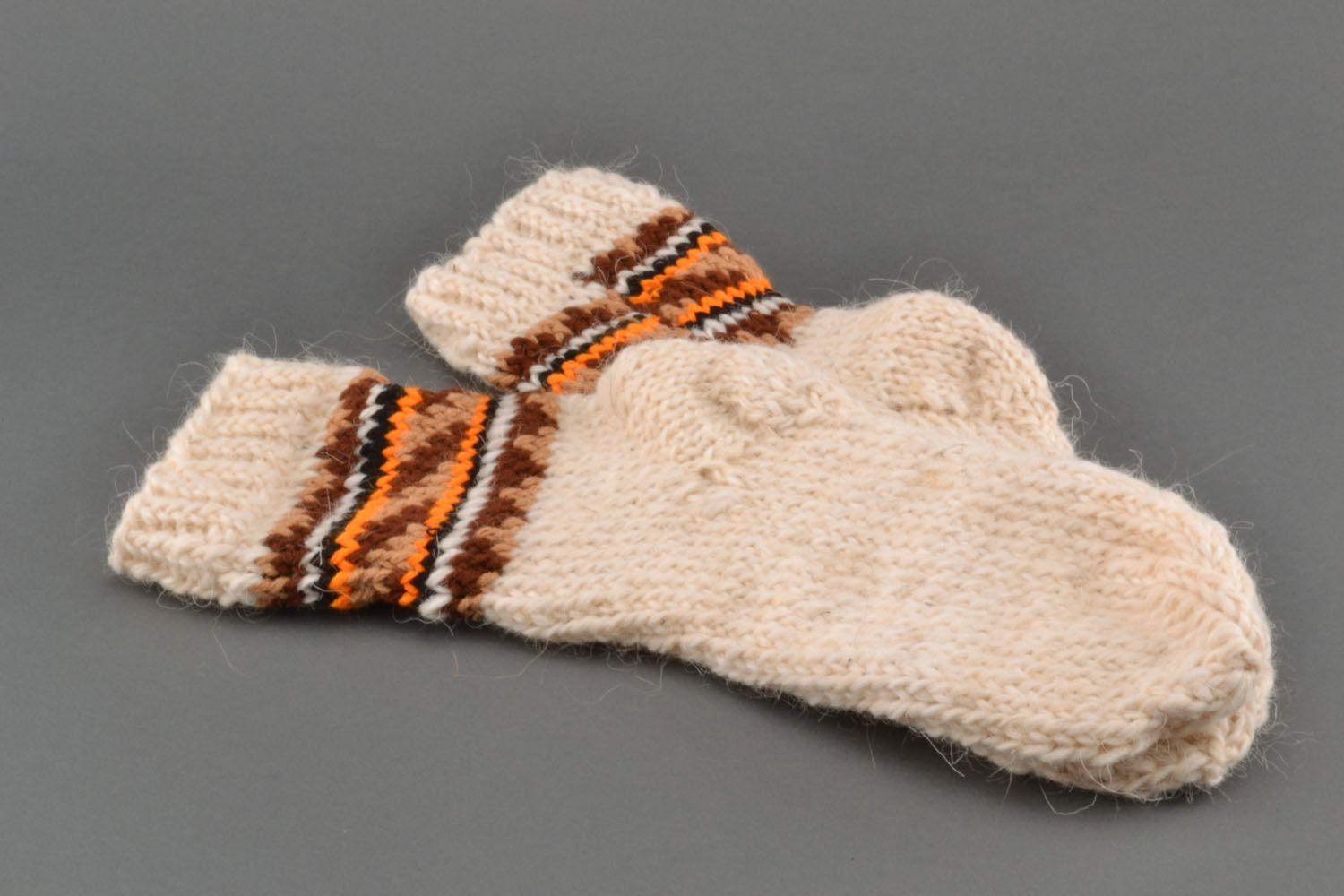 Calcetines de lana tejidos a mano Blancos con anaranjado	 foto 4