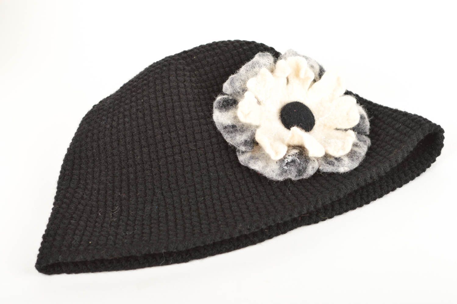 Chapeau chaud Bonnet tricot fait main Vêtement femme hiver noir laine naturelle photo 2
