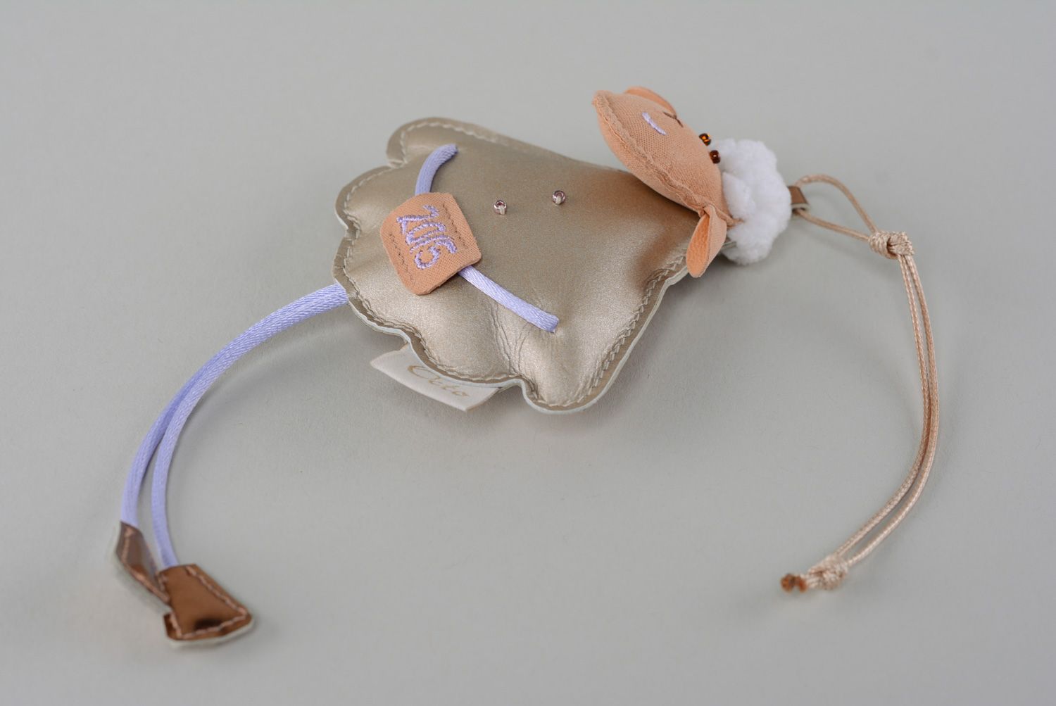 Leather bag charm or interior pendant in the shape of sheep photo 3