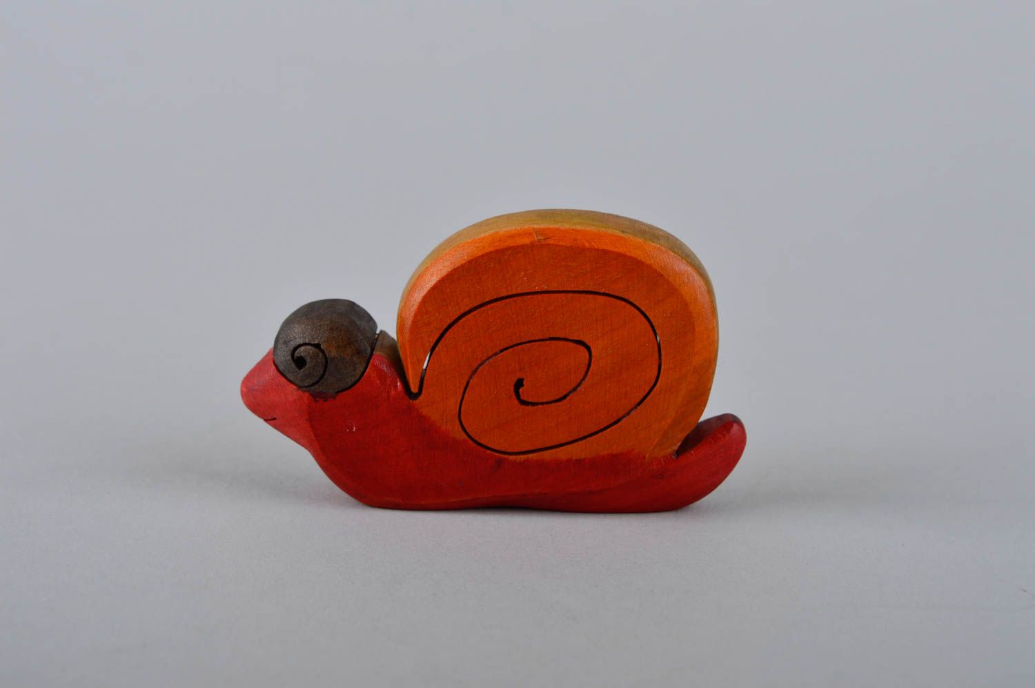 Игрушка ручной работы фигурка из дерева игрушка из натуральных материалов Улитка фото 2