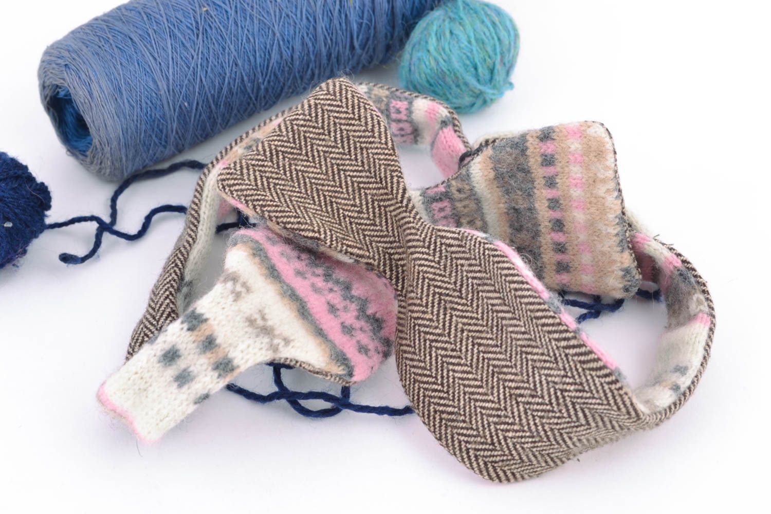 Pajarita de tela de lana artesanal foto 5