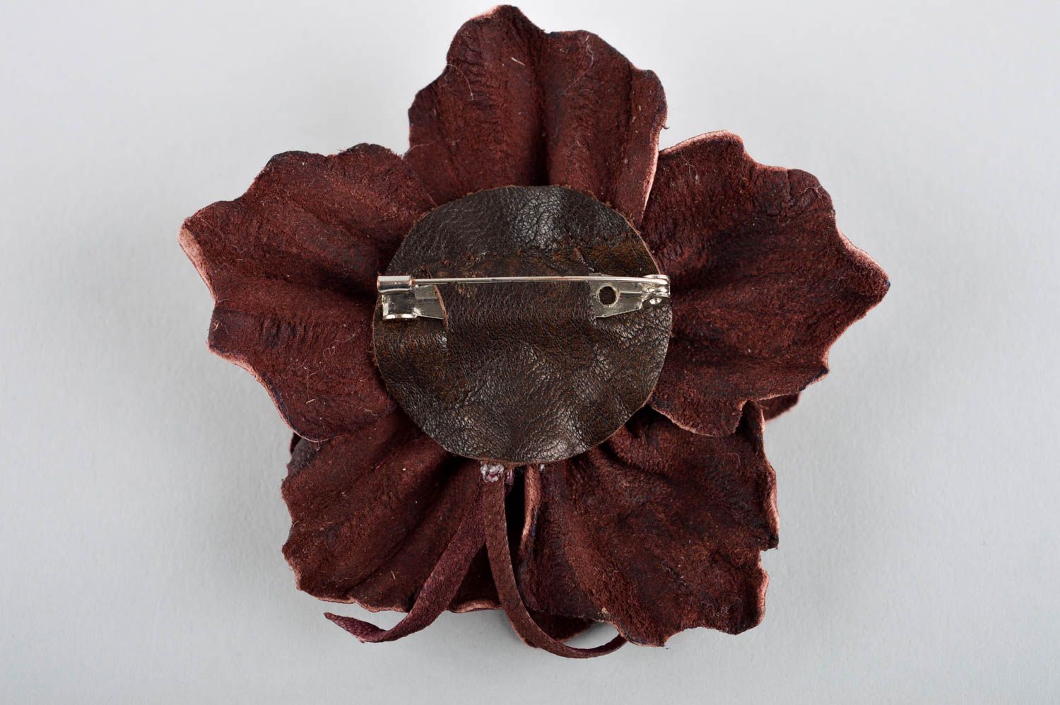 Vintage brooch handmade stylish brooch leather jewelry handmade accessories photo 3