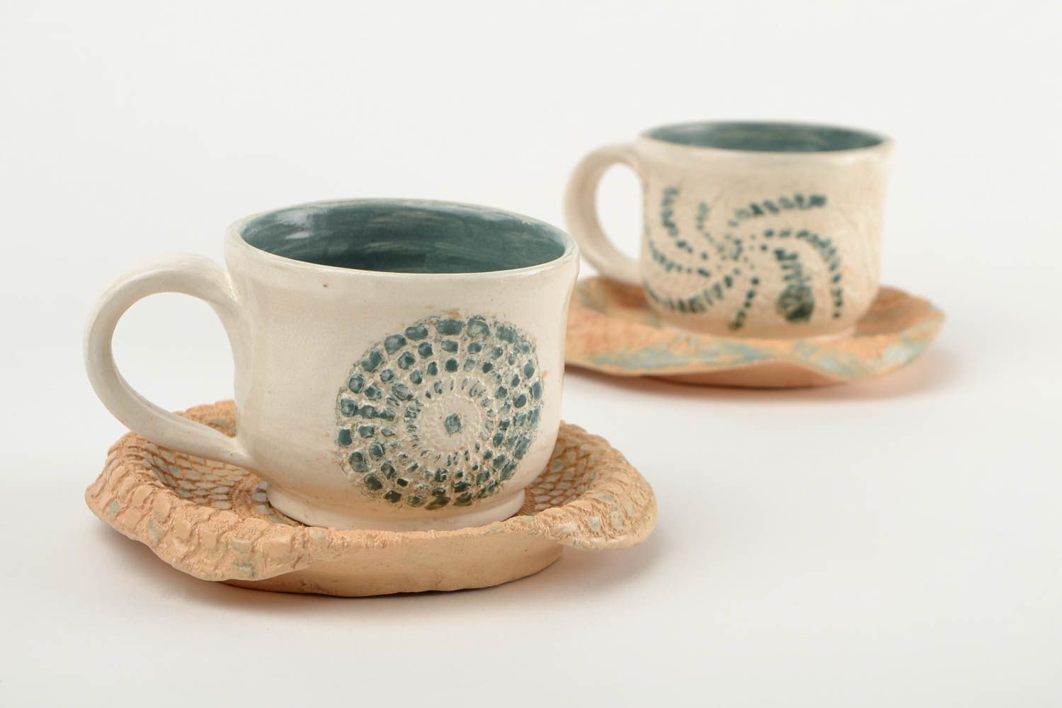 Set de Tasses à thé fait main en céramique 2 pcs Vaisselle design soucoupes photo 1