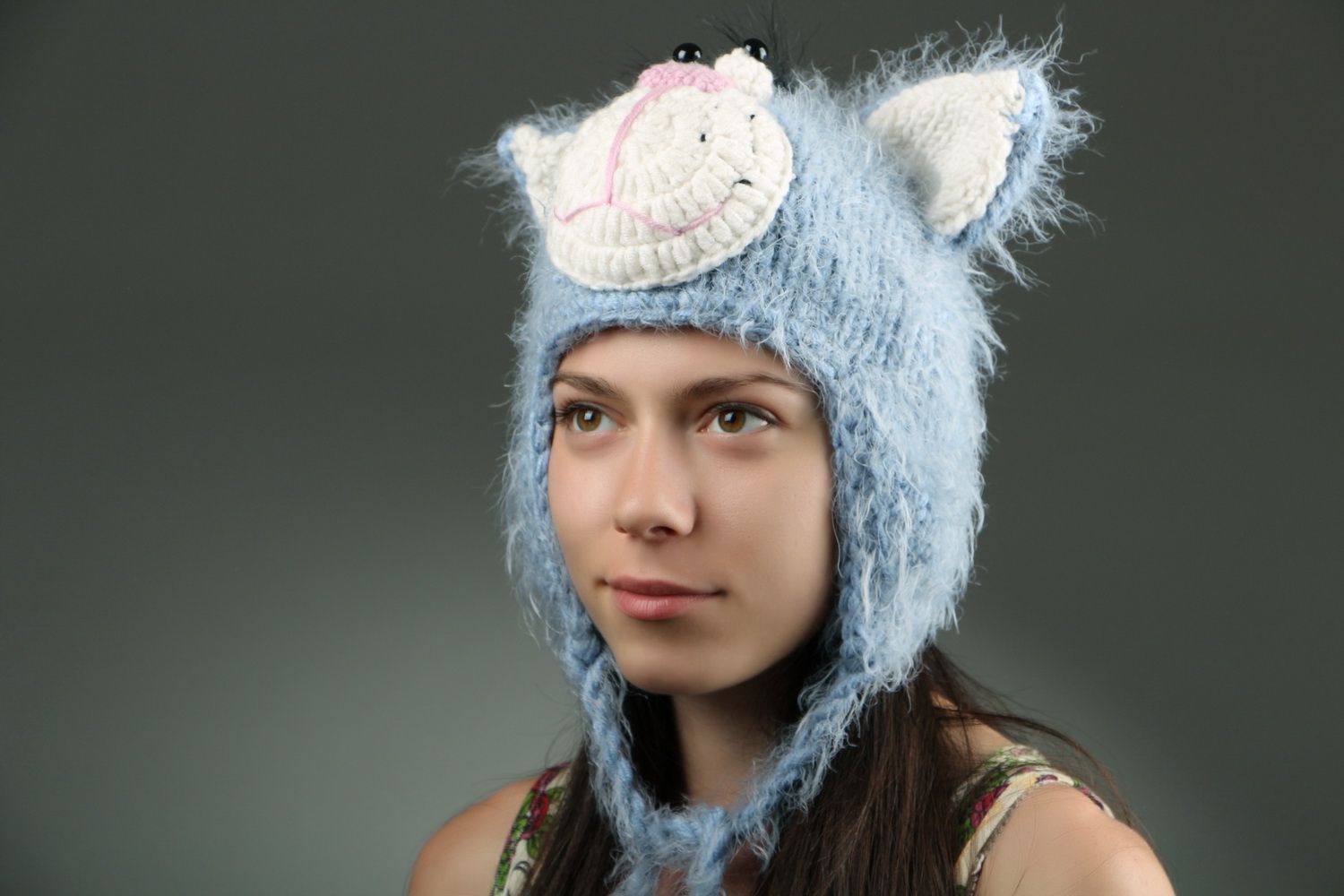 Gestrickte handgemachte Mütze mit Katzenmotiv foto 5