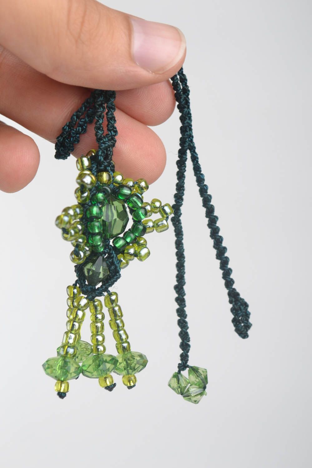 Pendentif fantaisie Bijou fait main vert fils perles macramé Cadeau original photo 4