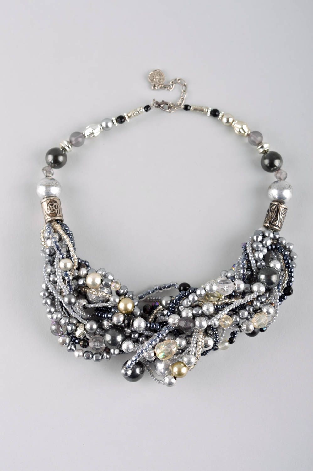 Колье из бисера украшение ручной работы ожерелье из бисера и кристаллов фото 2