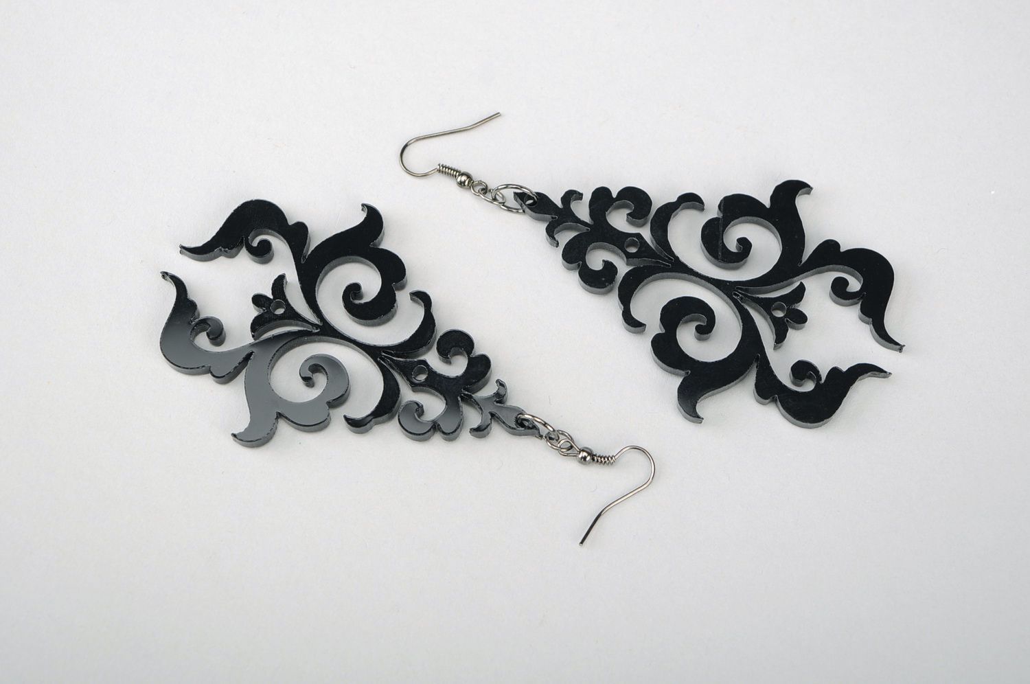 Earrings Made of Acrylic Glass photo 4