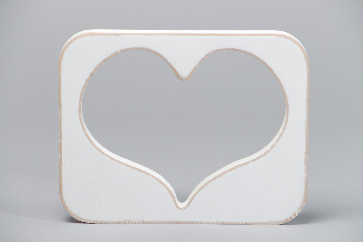 Handmade plywood figurine Heart painted with white acrylics for interior decor photo 2