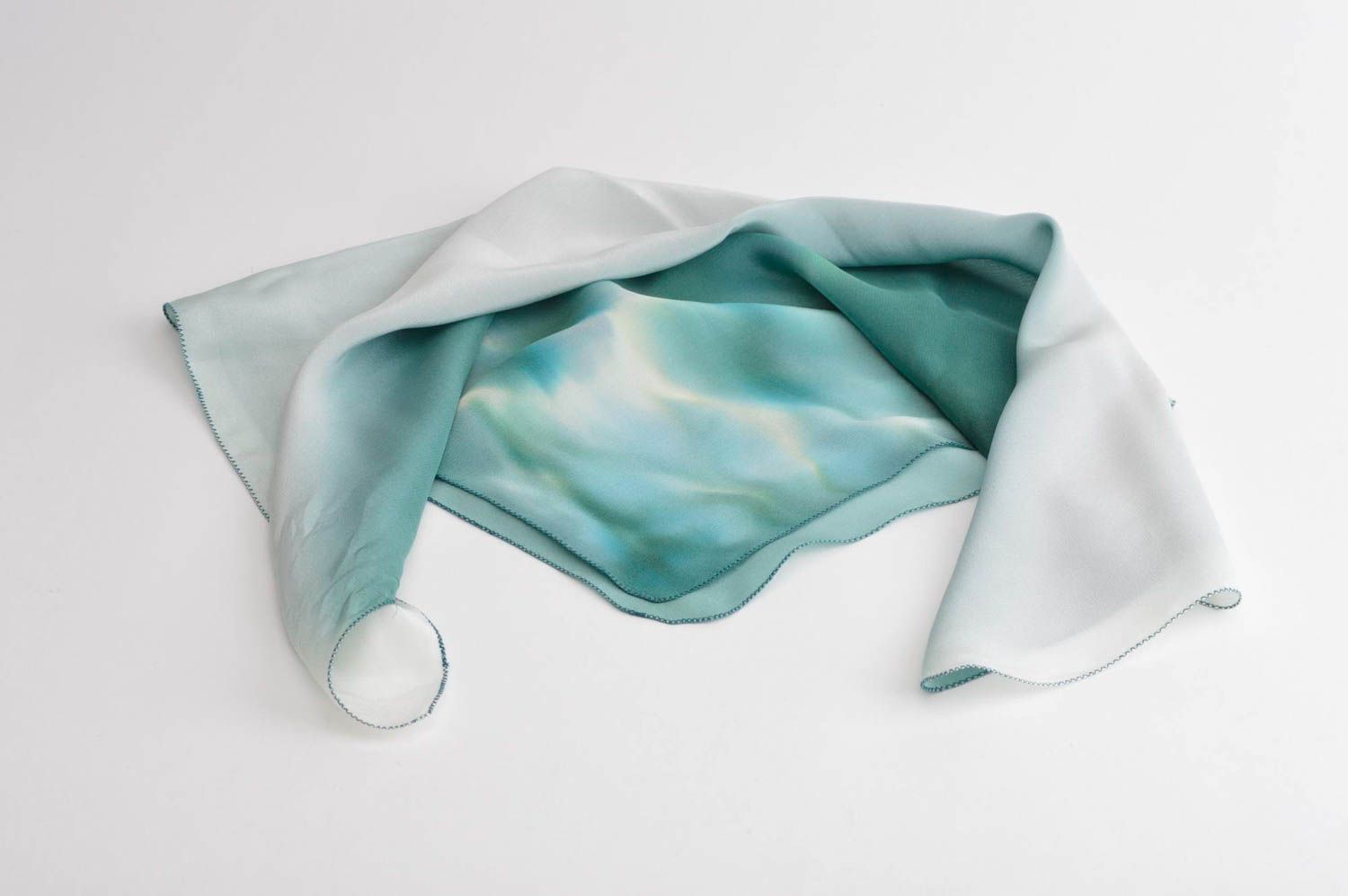Зеленый платок ручной работы женский аксессуар симпатичный платок из шелка фото 3