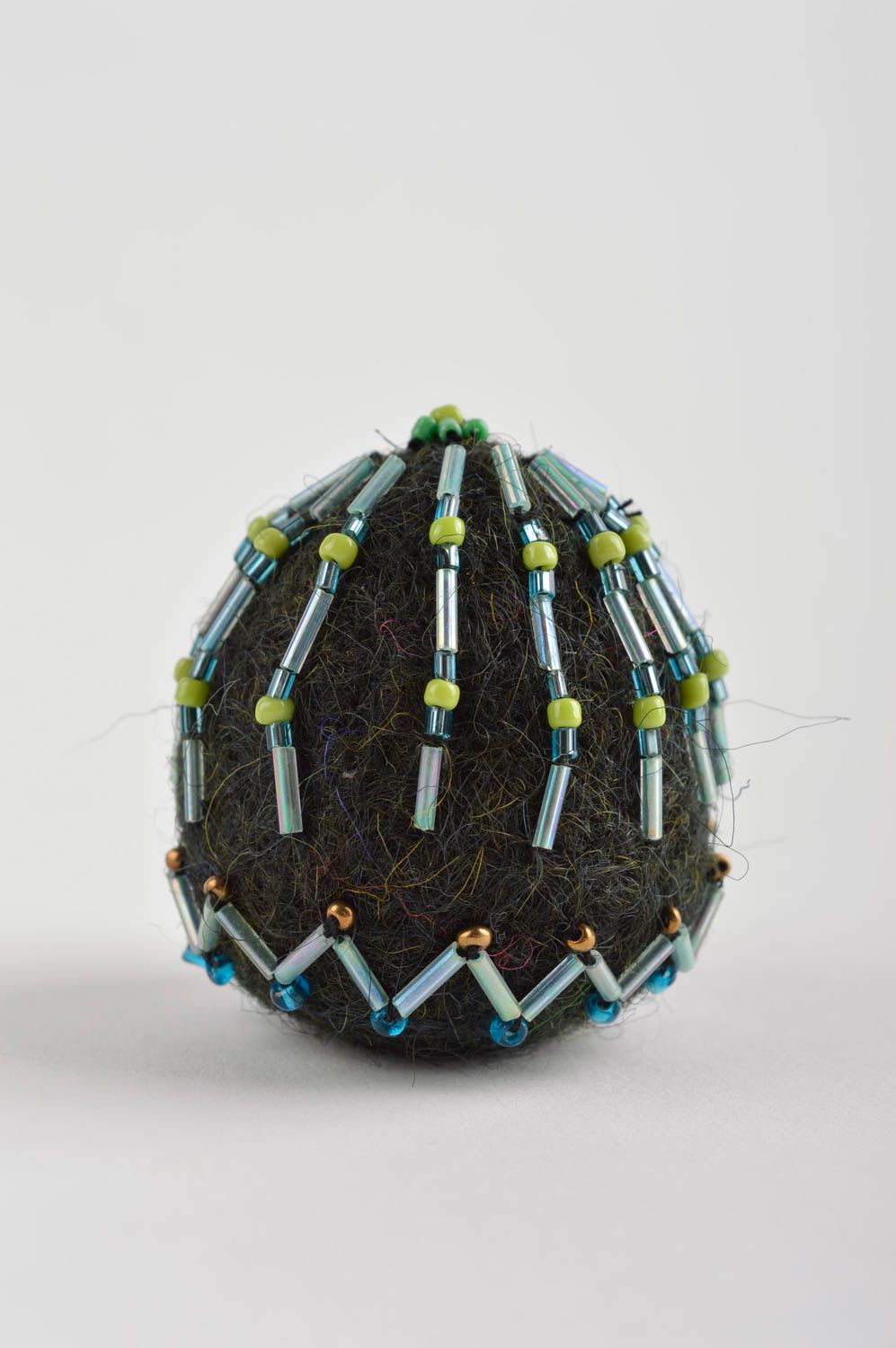 Oeuf décoratif fait main Déco maison noir avec perles de rocaille Petit cadeau photo 2