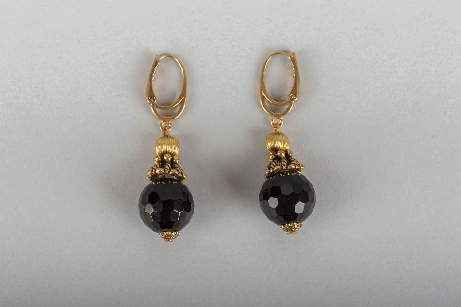 Handmade stylish earrings made of natural stone agate and brass fittings photo 2