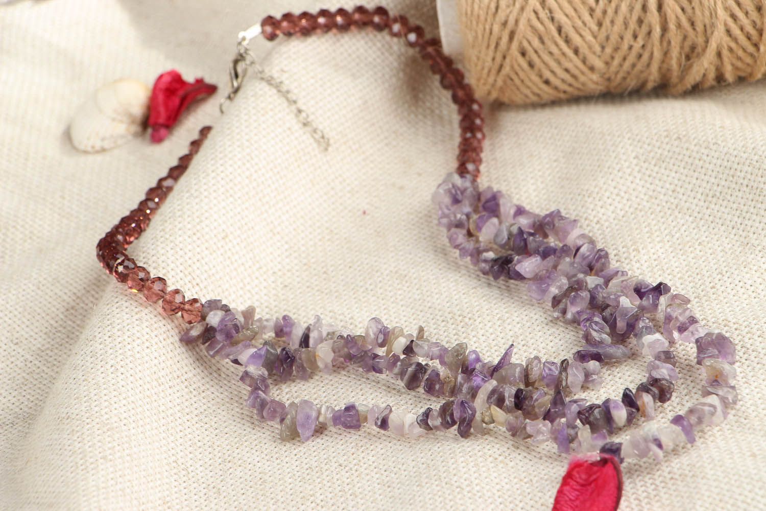 Bead necklace made of amethyst and glass photo 4