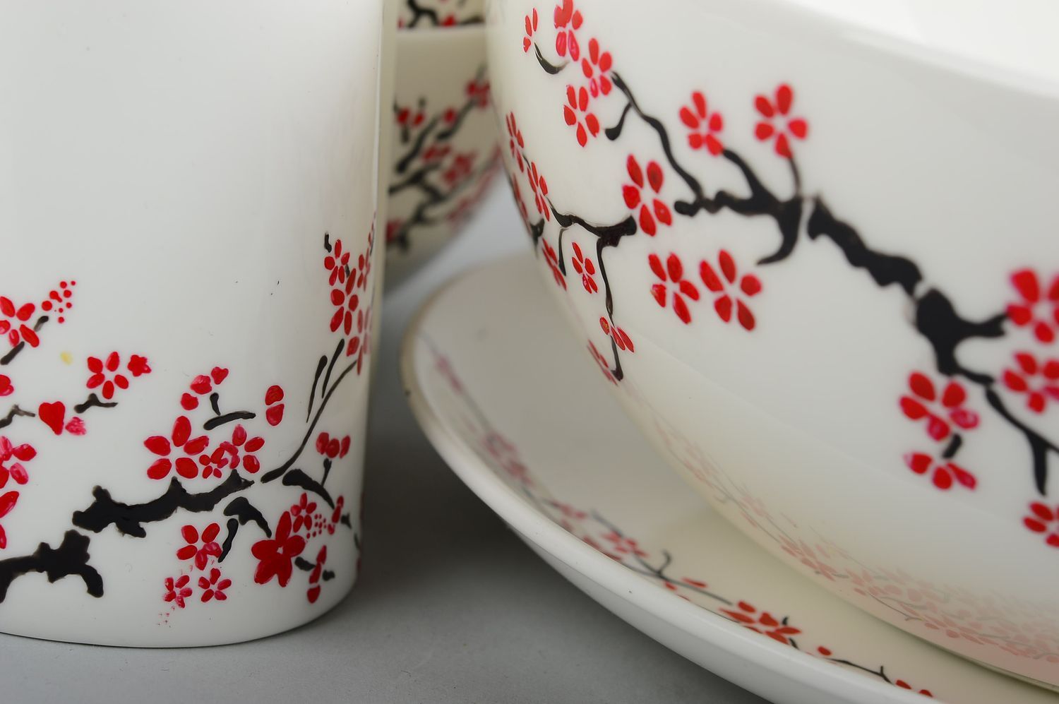 Handmade kitchenware set 3 ceramic bowls salt and pepper shakers ceramic plate  photo 4