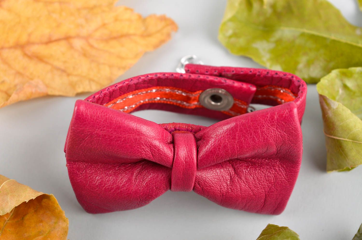 Bracelet noeud rose Bijou fait main en cuir naturel tendance Cadeau femme photo 1