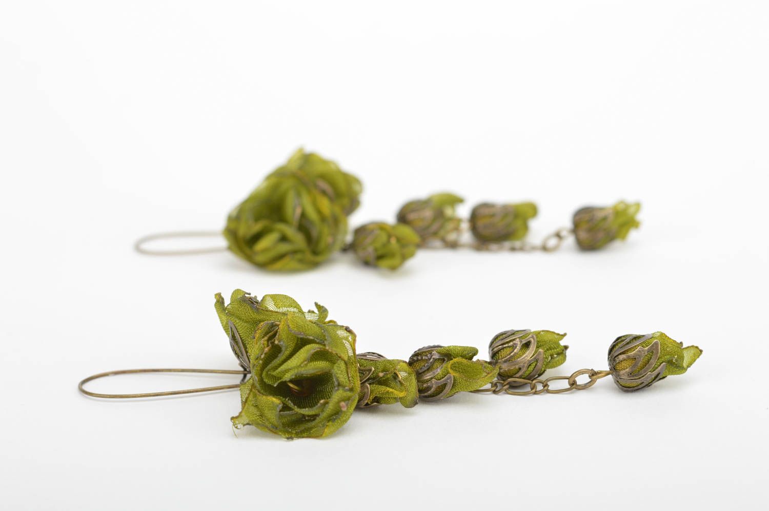 Handmade Blumen Ohrringe Damen Schmuck Accessoire für Frauen grüne Blumen foto 4