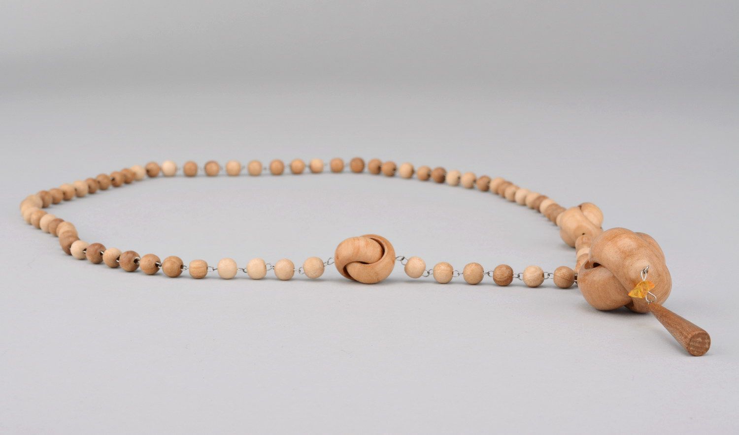 Long wooden beads without clasps photo 1