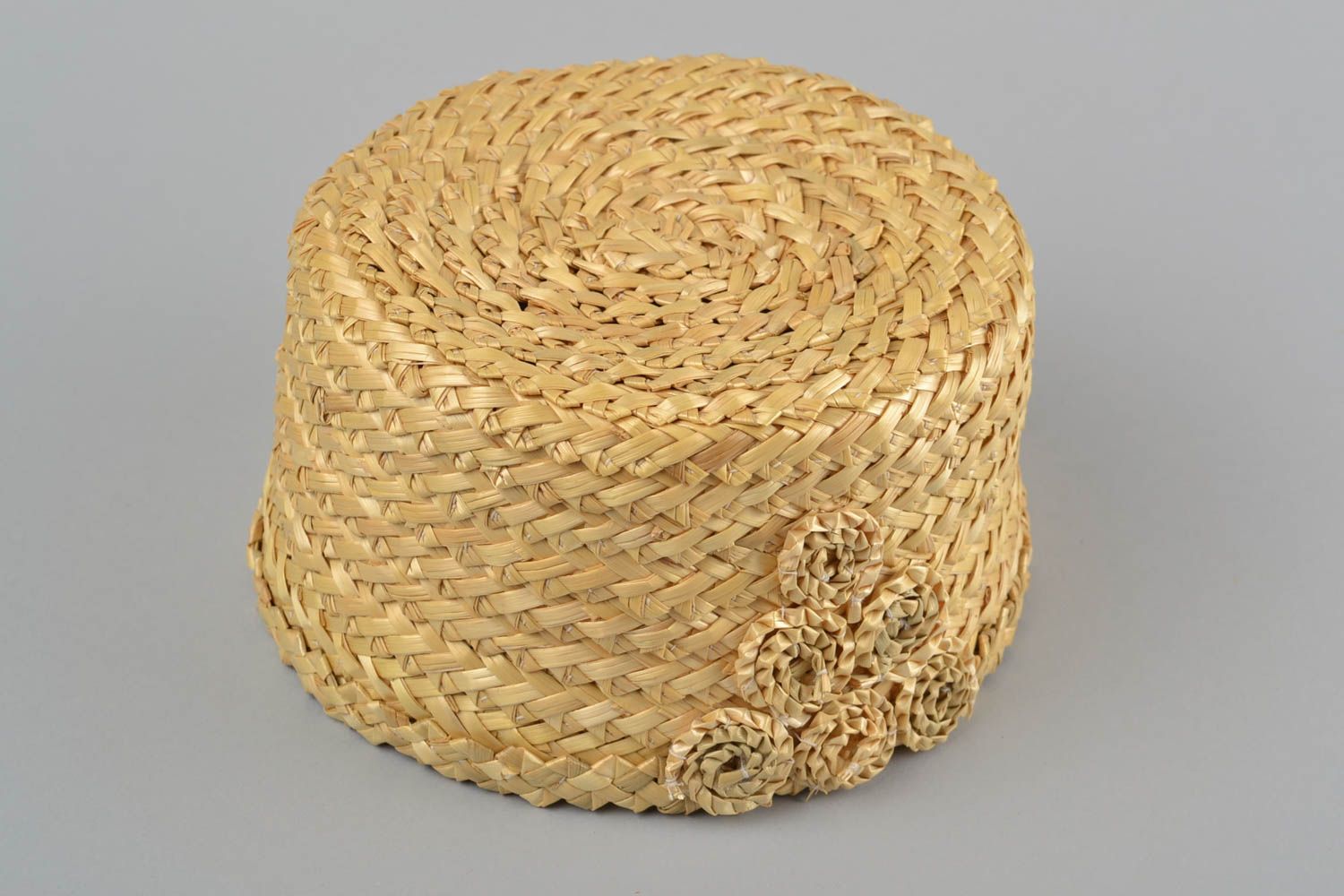 Handmade summer unusual woven pillbox hat made of straw photo 2