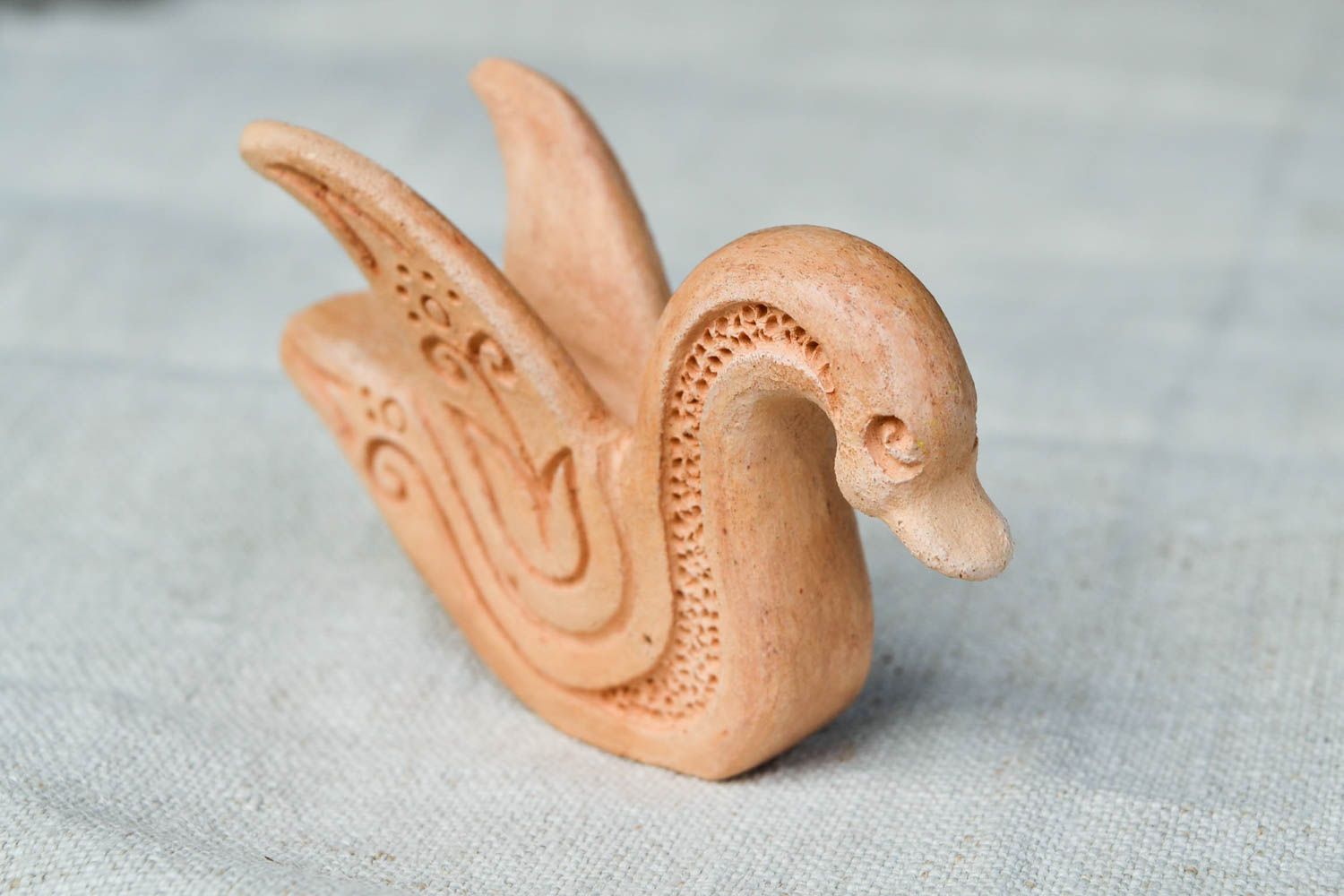 Свистулька из глины ручной работы керамическая свистулька глиняная игрушка фото 4