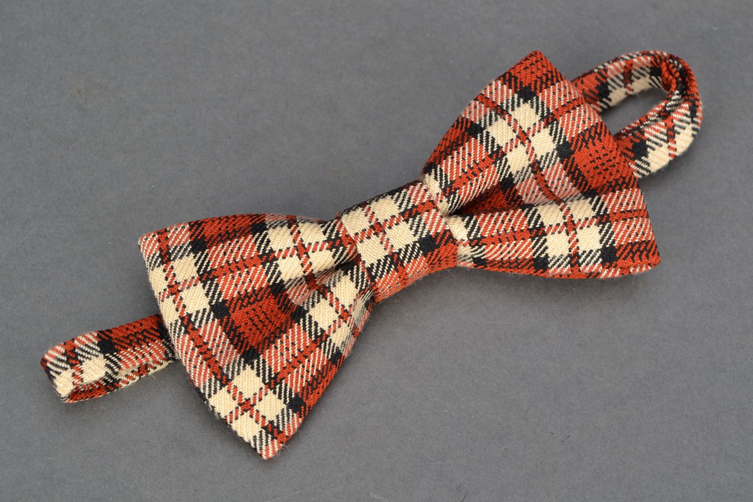 Brown checkered fabric bow tie  photo 3