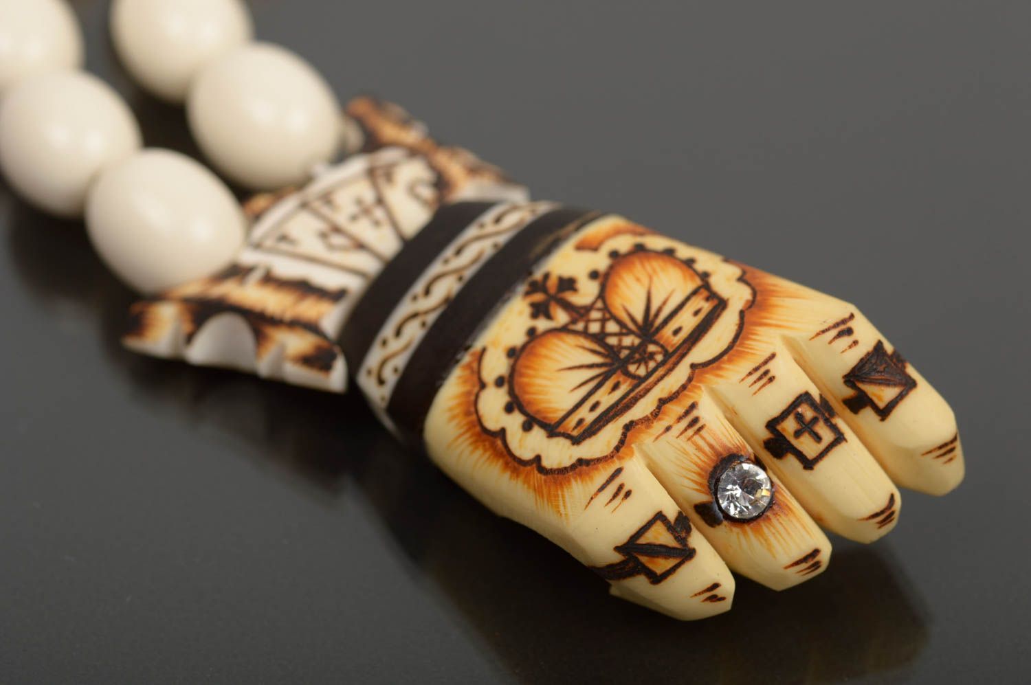 Rosario artesanal hecho a mano blanco objetos religiosos accesorios para hombres foto 2