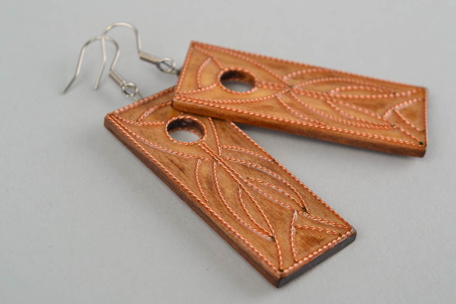 Handmade lange Ohrringe Damen Schmuck Geschenk für Frauen rechteckig Erlenholz foto 3