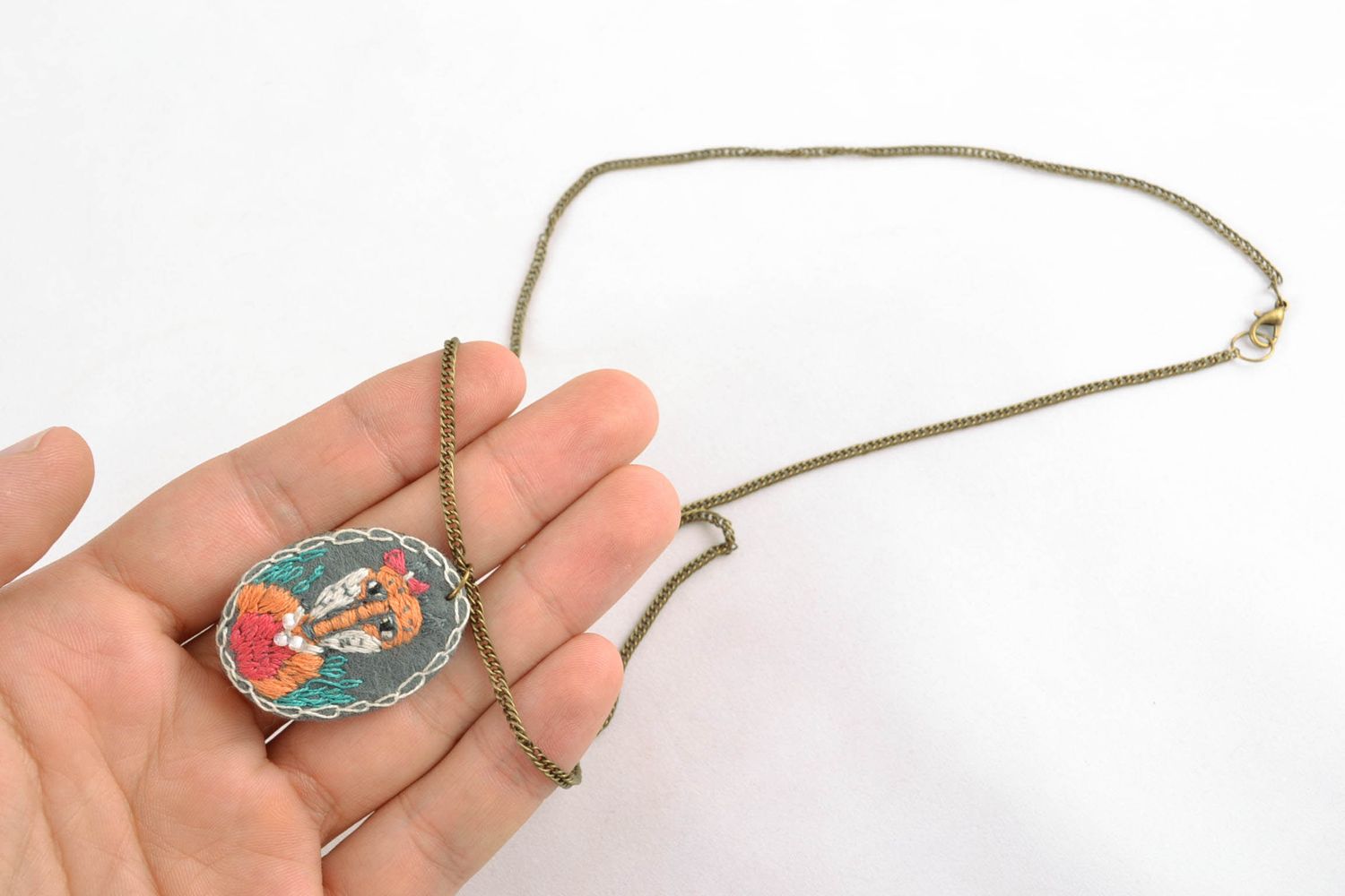 Designer pendant with satin stitch embroidery photo 2