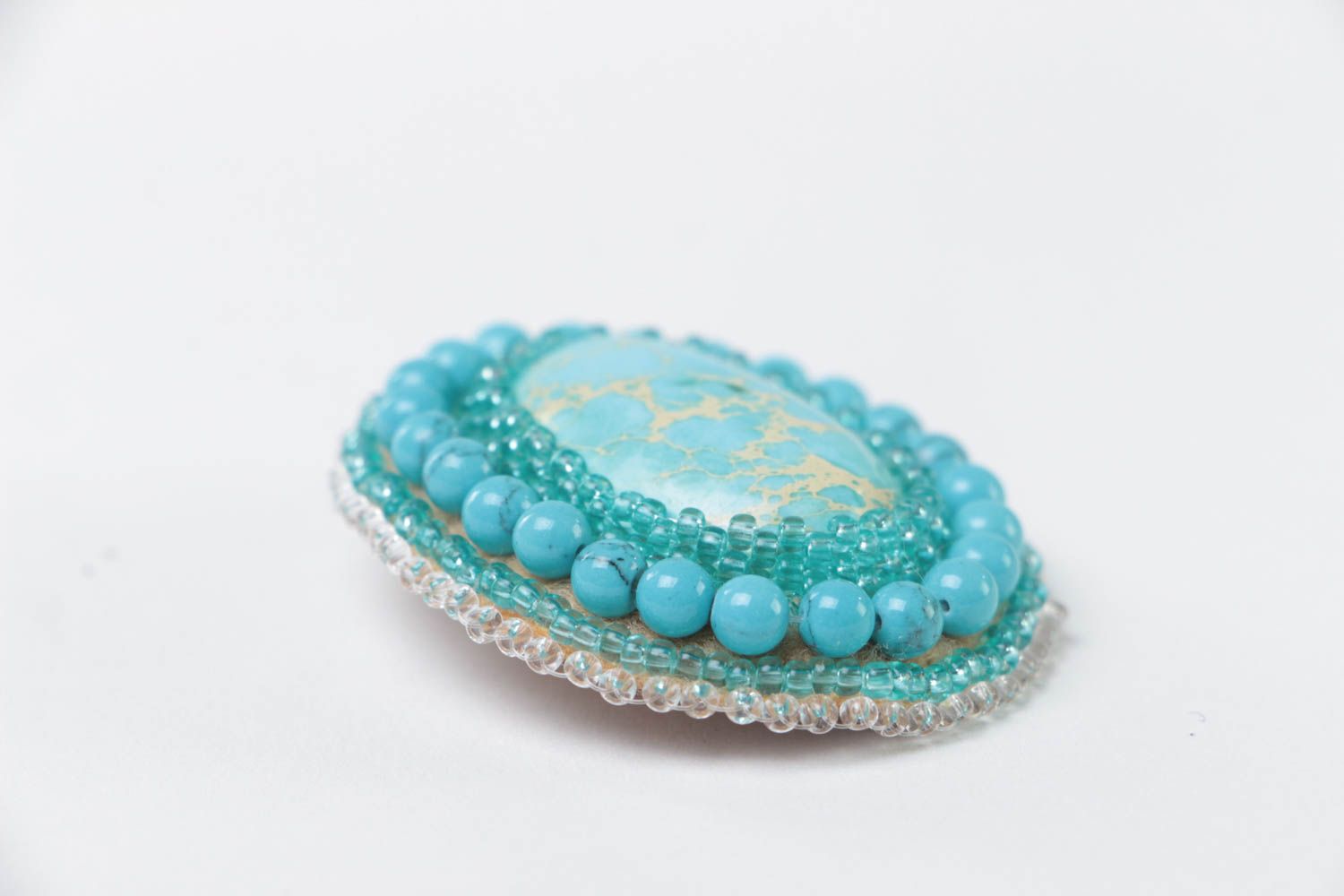 Broche en variscite et perles de rocaille faite main bleue ovale originale photo 3