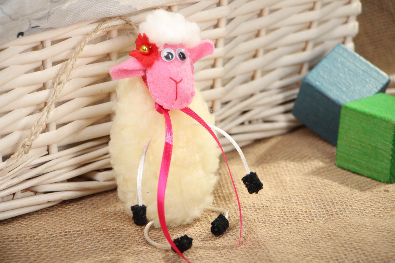 Poupée en laine Mouton faite main photo 5