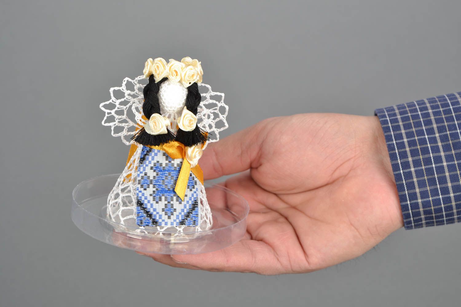 Figurine ange tricotée main au crochet  photo 1