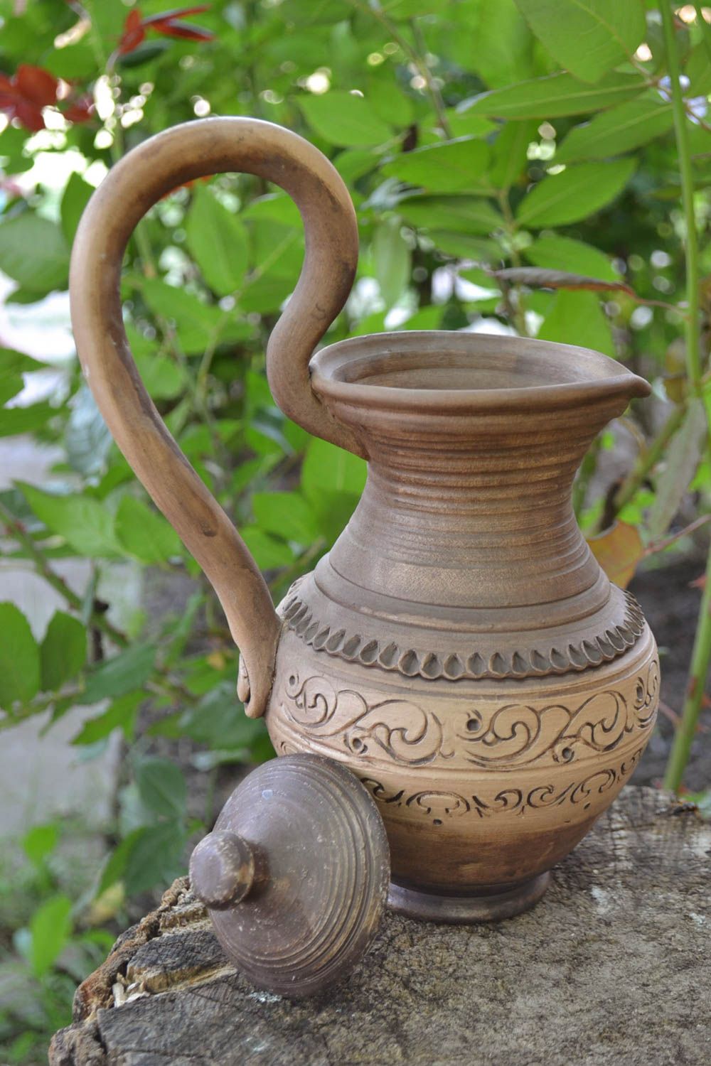 Cruche en céramique faite main avec couvercle poterie originale 1 litre photo 1