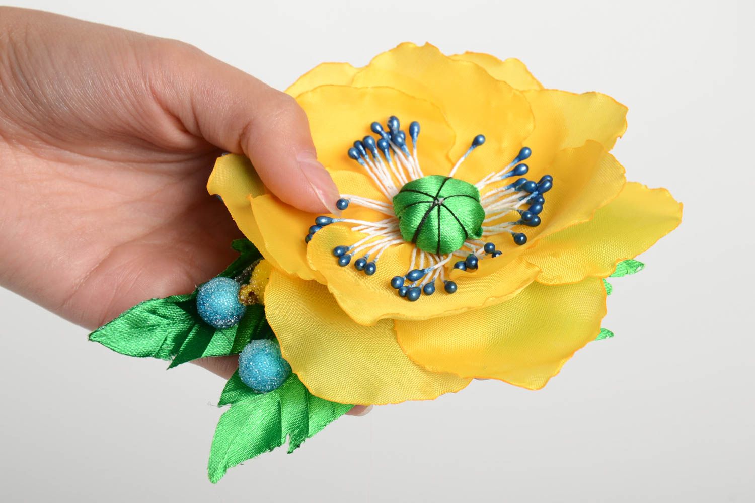 Handmade flower barrette kanzashi flower hair clip elegant hair ideas  photo 3