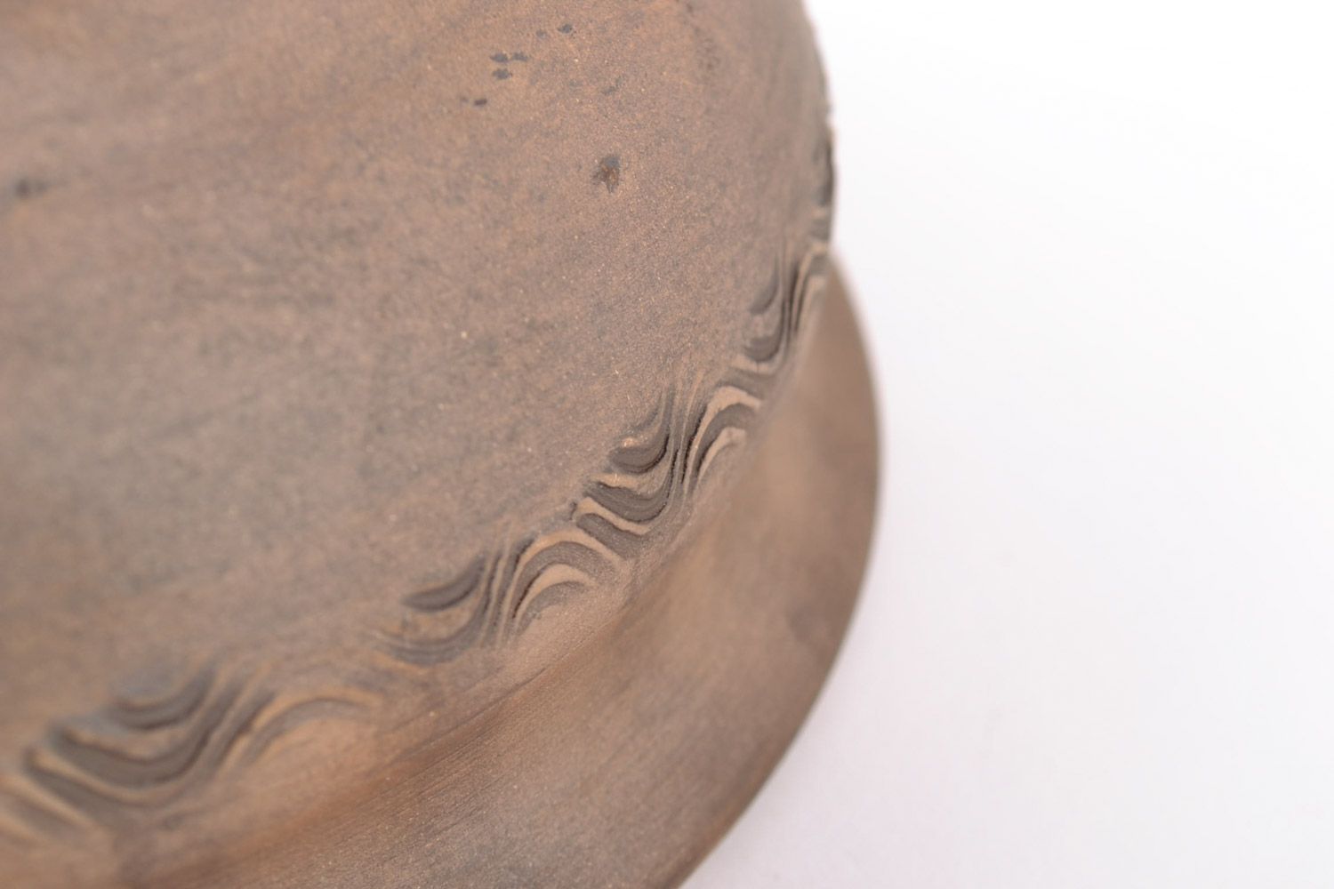 Глиняная пиала объемом 250 мл коричневая красивая оригинальная ручной работы фото 5