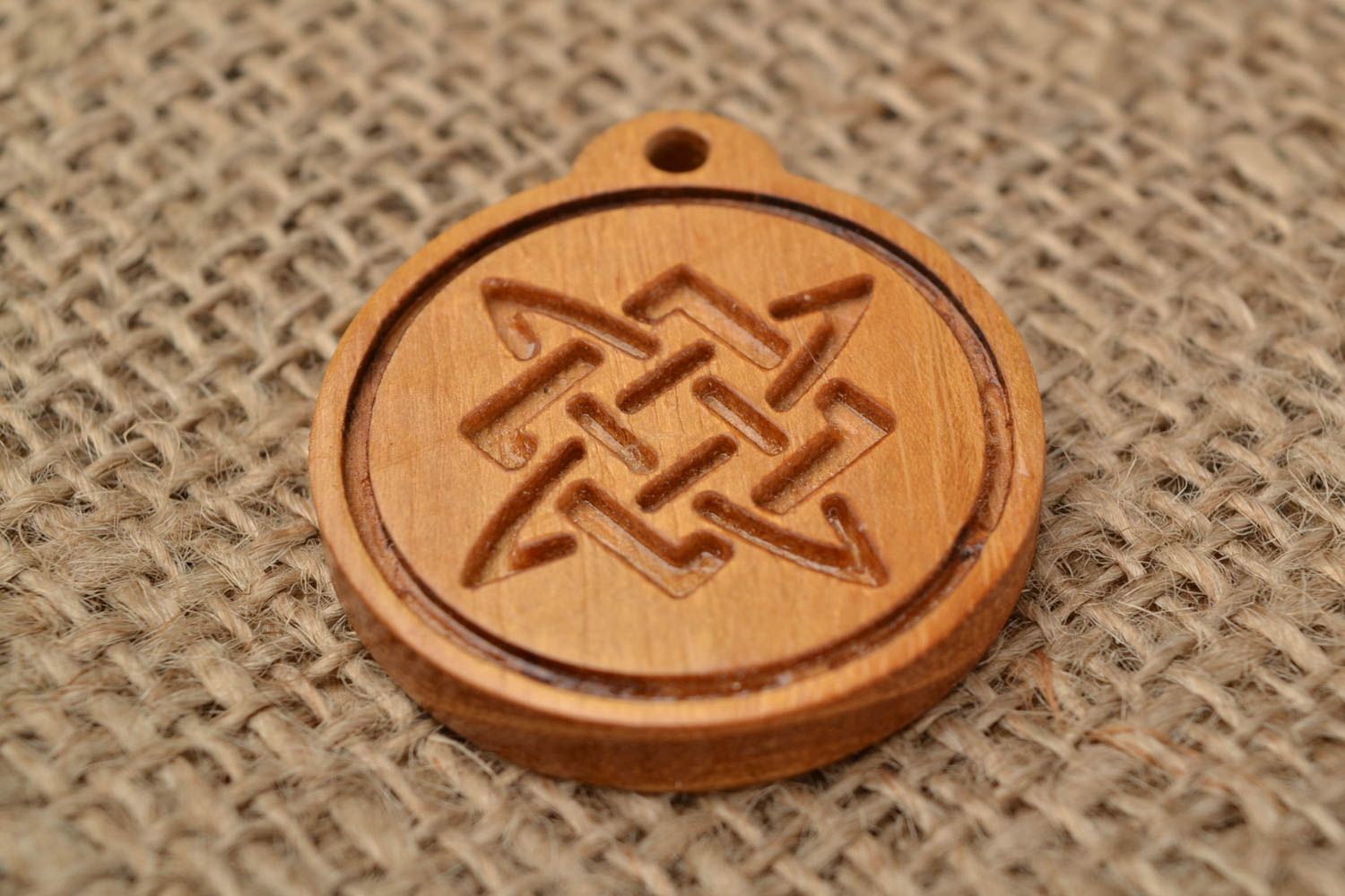 Handmade small round wooden pendant Slavic amulet with ornament Star of Lada photo 1