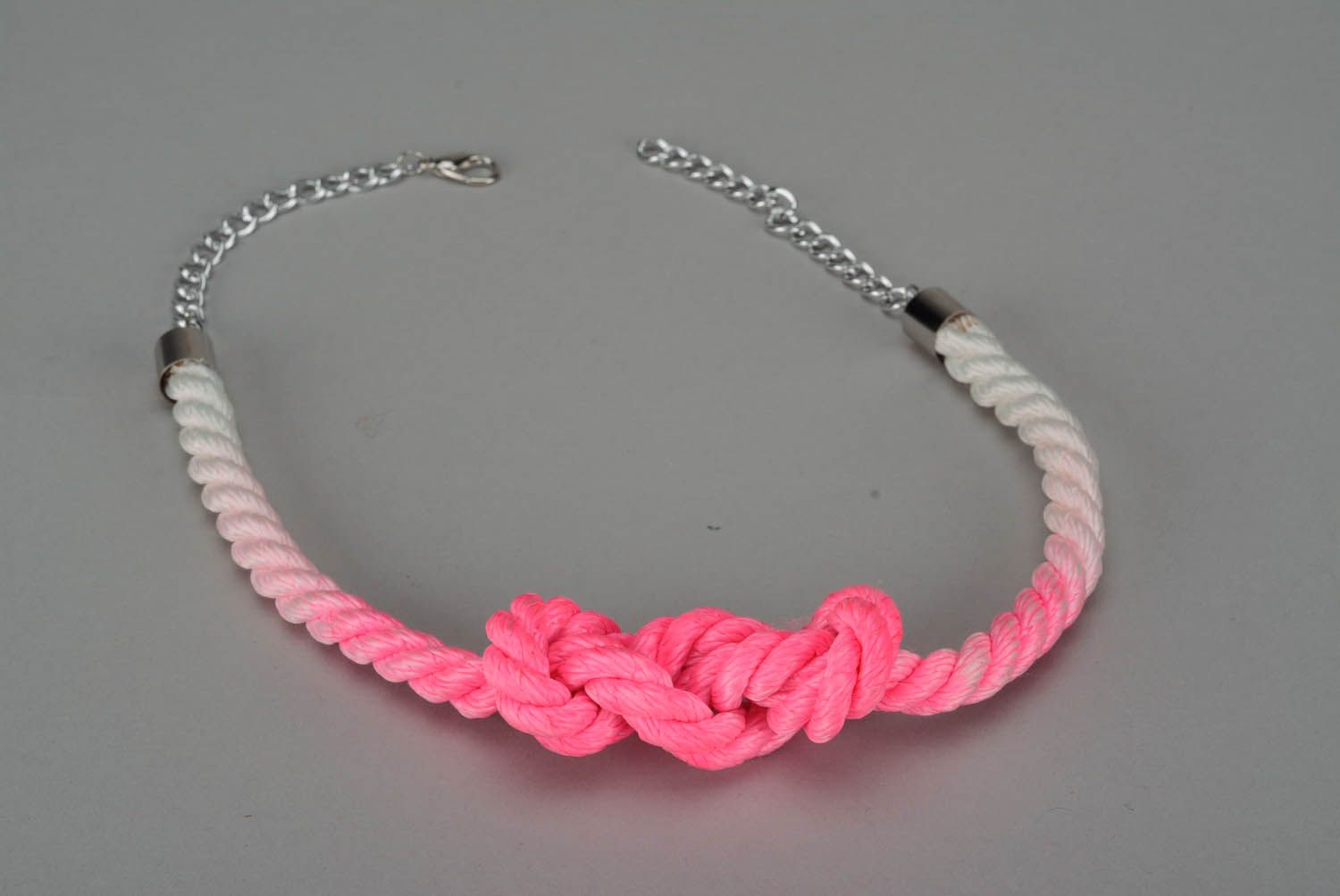 Collier nœud marin blanc rose fait main photo 1