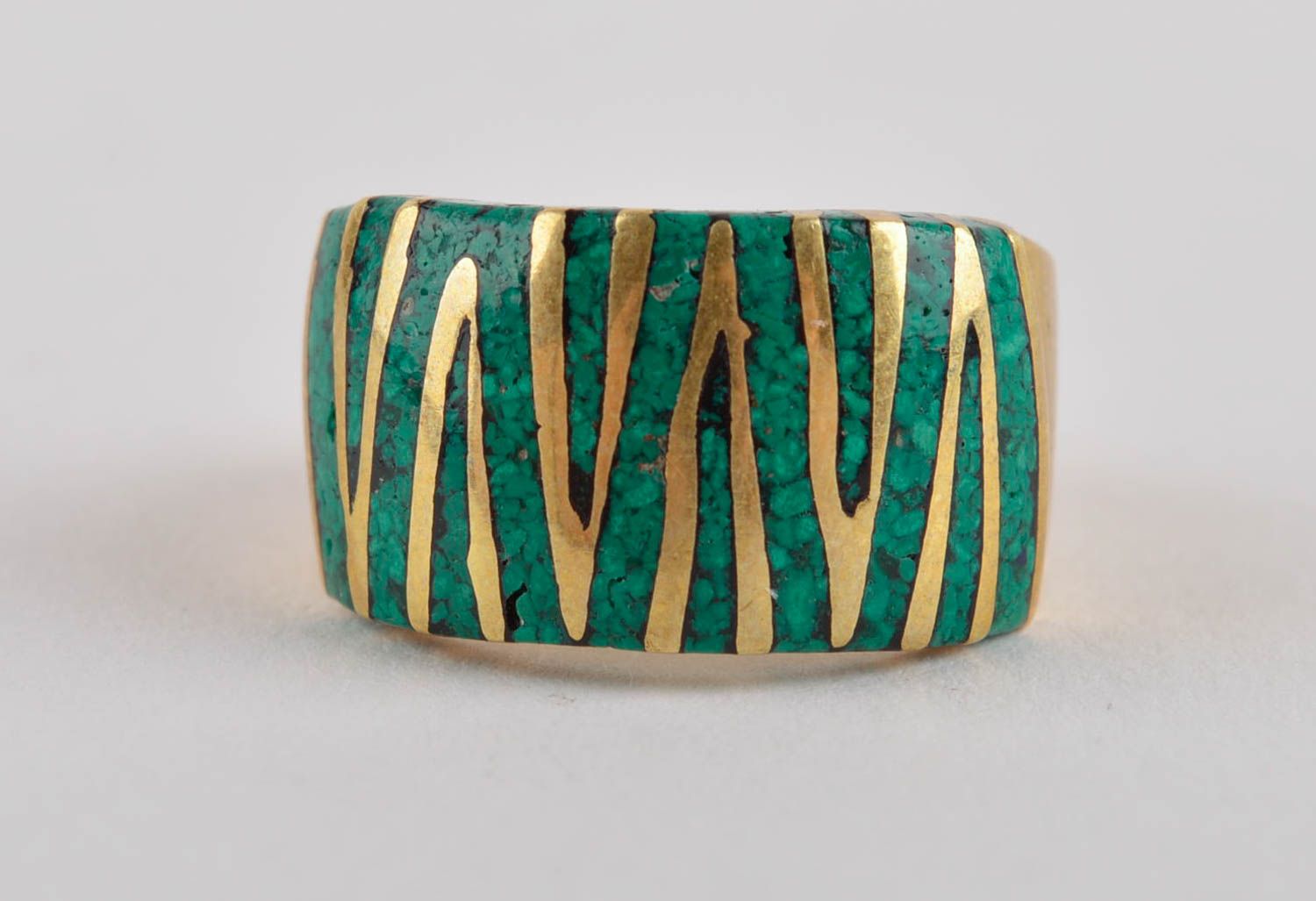 Зеленое кольцо ручной работы украшение из латуни с камнями модное кольцо широкое фото 3