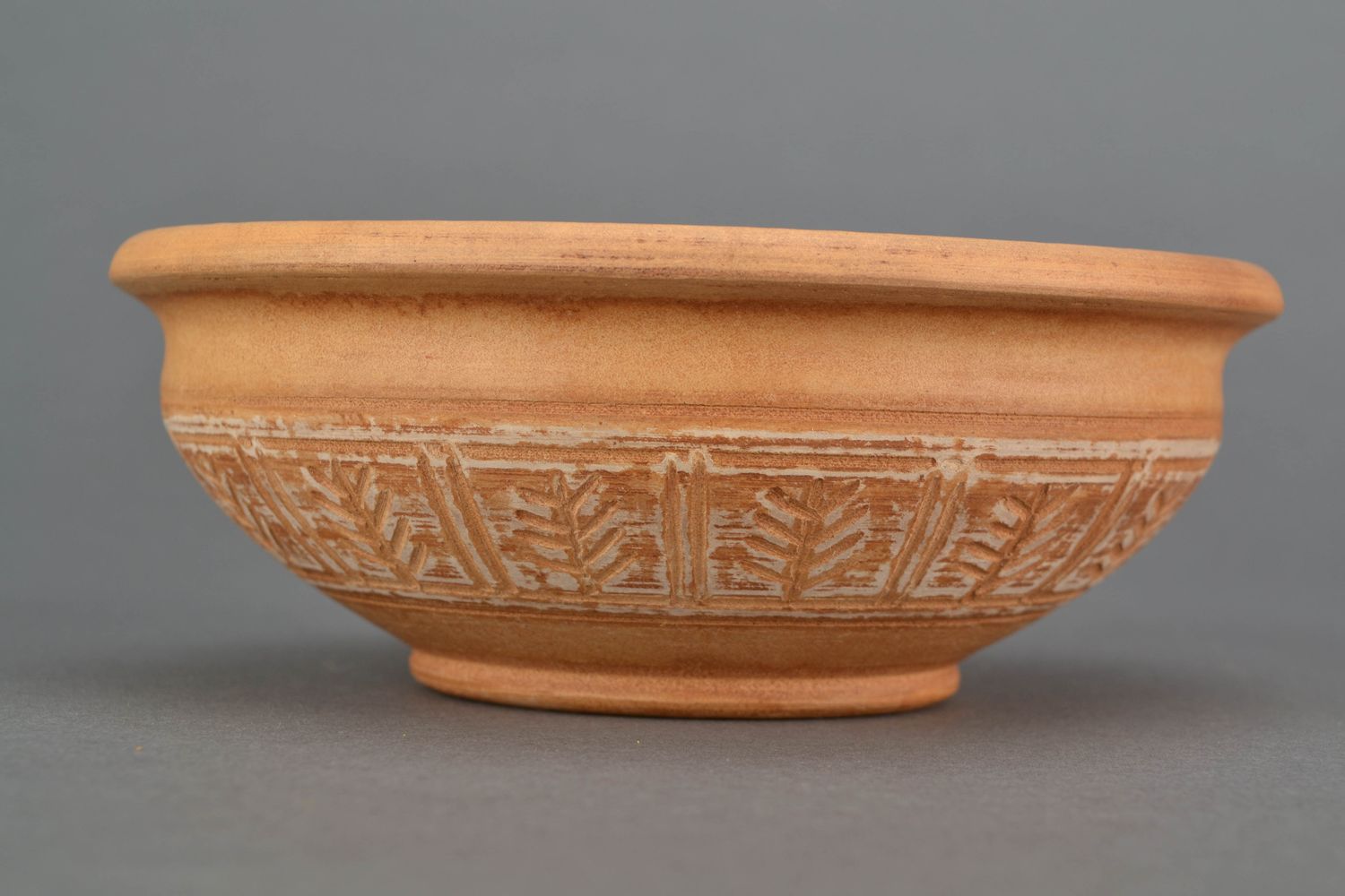 Ceramic bowl with ornament kilned with milk 1 l photo 1