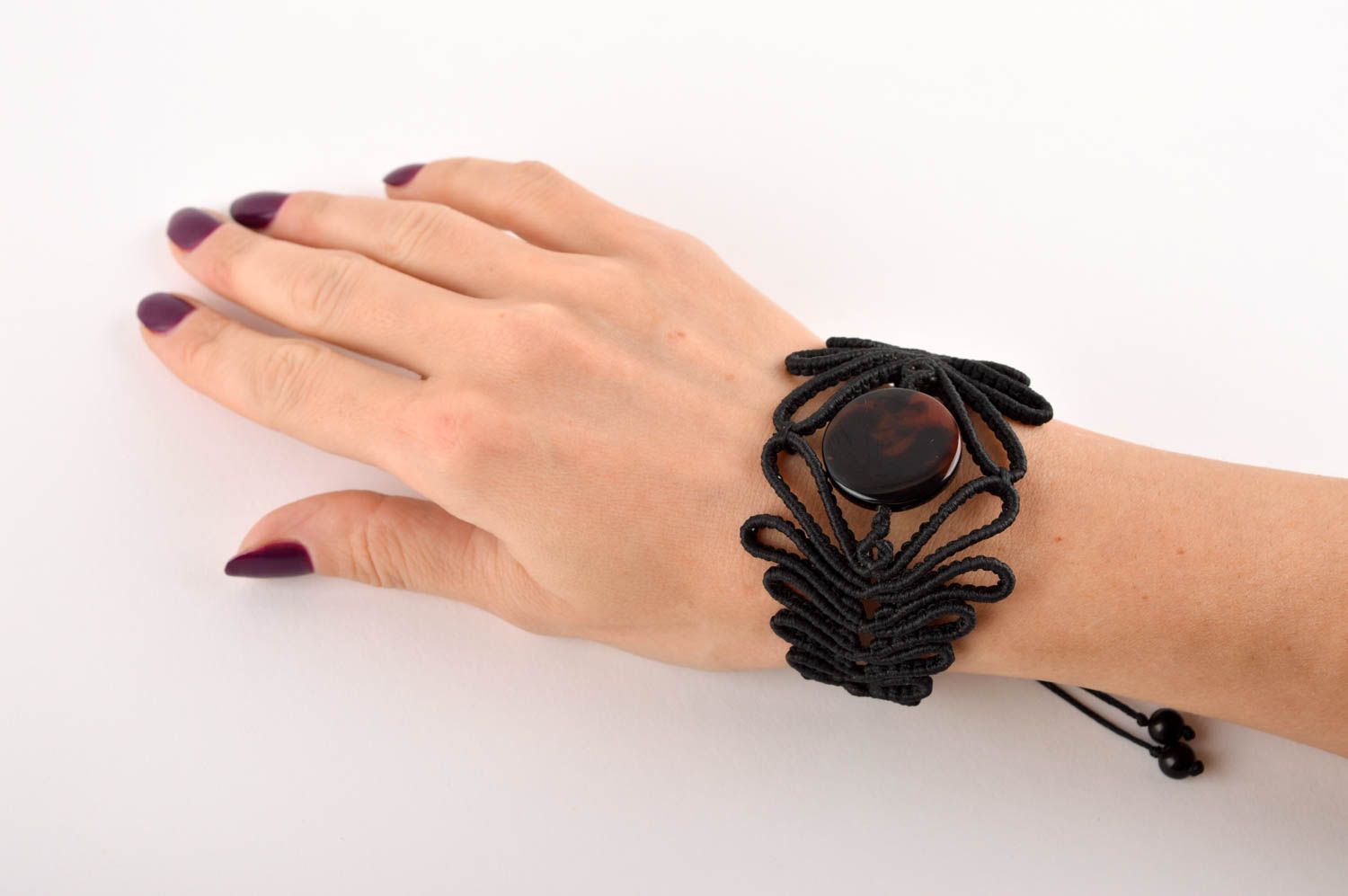 Makramee Armband handgefertigt exklusiver Schmuck Geschenk für Frauen schwarz foto 5