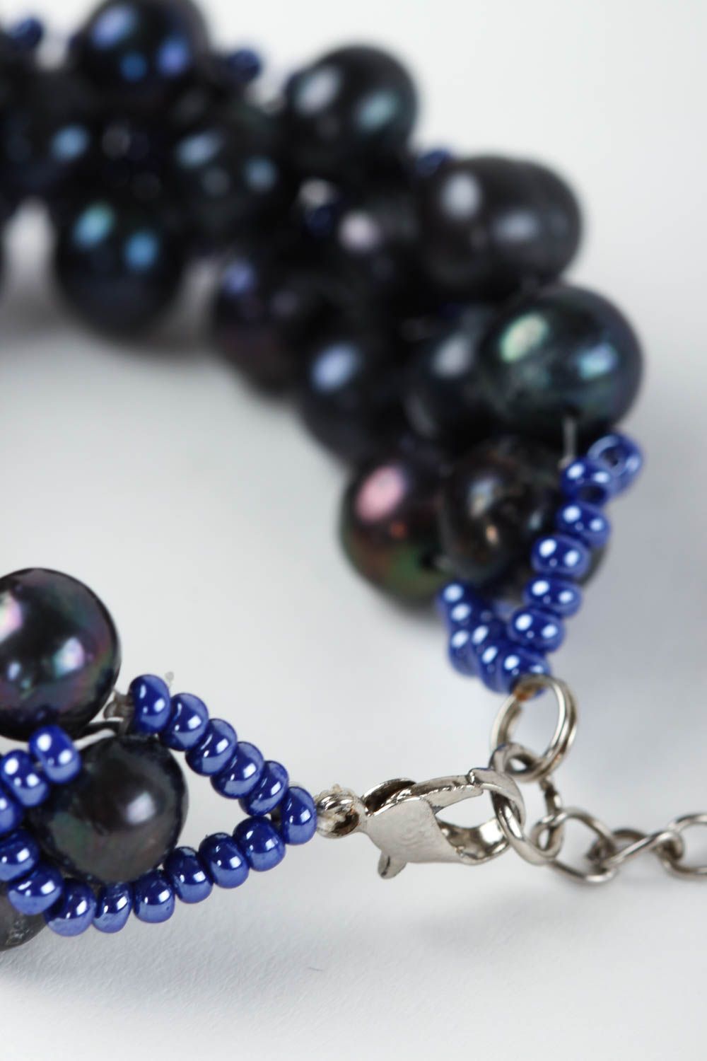 Украшение из жемчуга хэнд мейд бисерный браслет черный с синим модный браслет фото 4