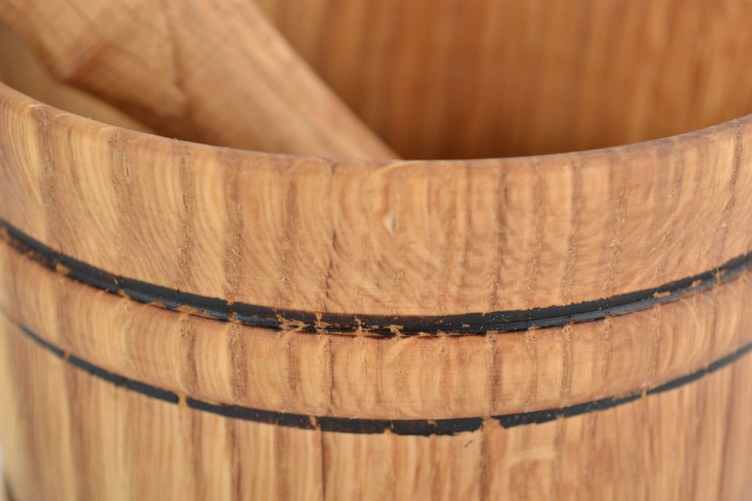 Handgemachter Öko Mörser aus Holz mit Stößel 600 ml ökologisch rein poliert foto 3