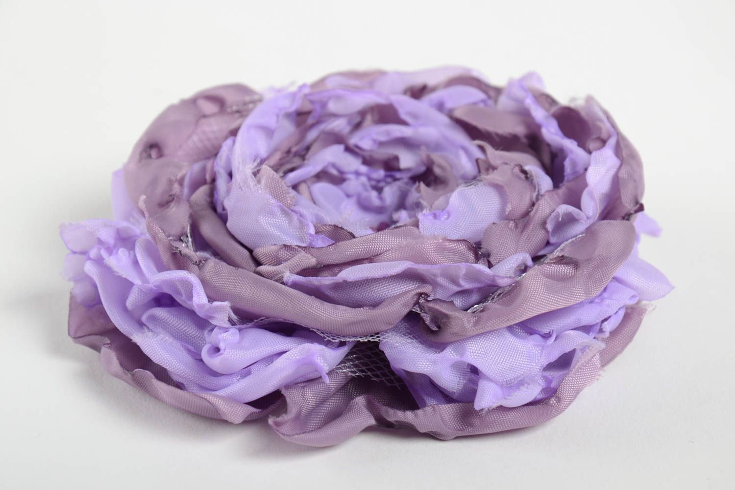Брошь цветок из ткани сиреневая крупная красивая женская стильная ручной работы фото 2