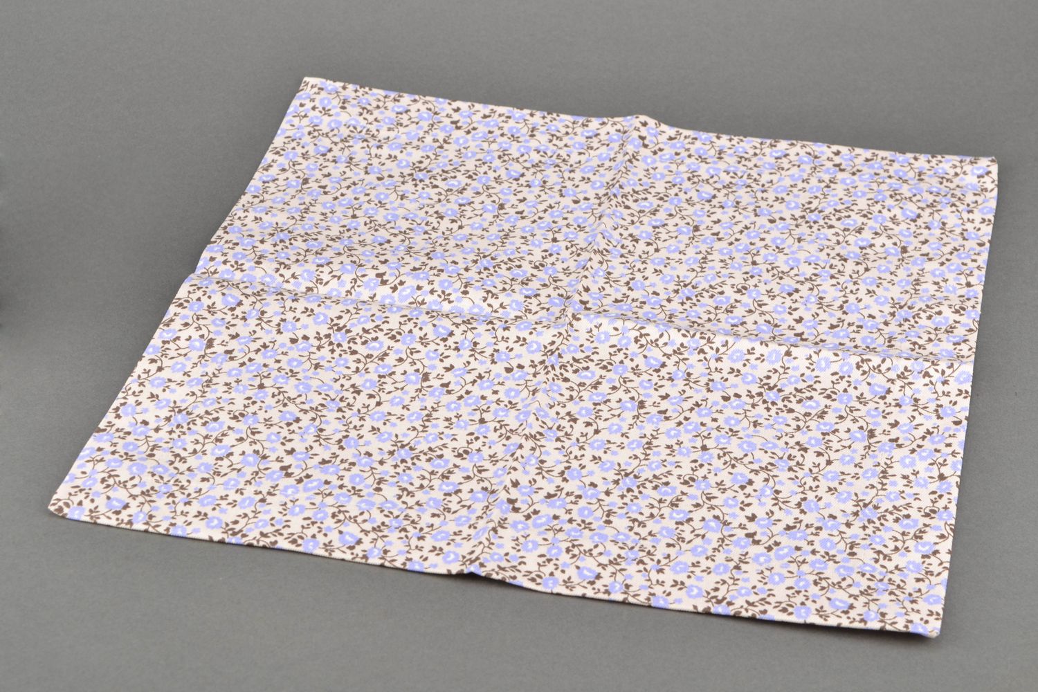 Handgemachte Serviette aus Baumwolle mit Lavendelprint  foto 4